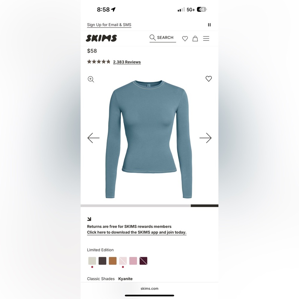 SKIMS Blue Long Sleeve Top
In color Kyanite
NEVER WORN 
NEW WITH TAGS